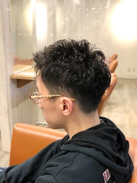 アンプリュス リアン(1+ Unplus lien) メンズポイントパーマ刈り上げショート/亀戸