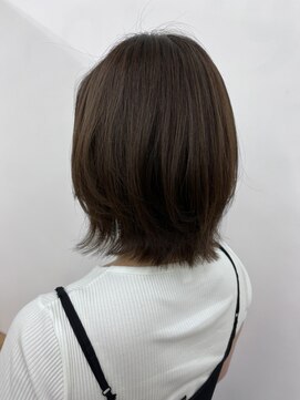 レオ 幸手(Leo) 20代30代艶感ストレート♪髪質改善カラーハイライトグレージュ