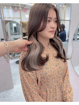 ロンド レア 天神大名店(Lond Le’a) ドレスヘア/ショコラアッシュ/ヘルシースタイル/ふんわりカール