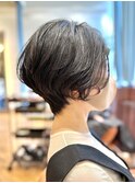 美シルエットショート/大人ショート/ショートボブ/前髪長め/黒髪