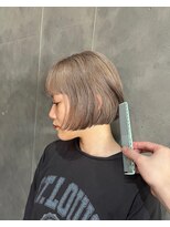 ペニー(PENNY)&nbsp;ミニボブ×ミルクティーベージュ