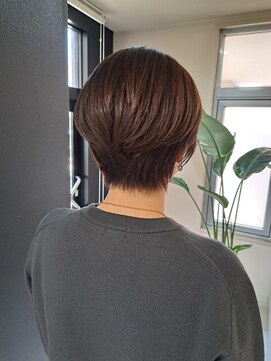 エース(A) ハンサムショートスタイル