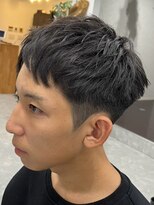 フゥ 宇都宮(FeU)&nbsp;ビジネスショートメンズマッシュツイストパーマツーブロック