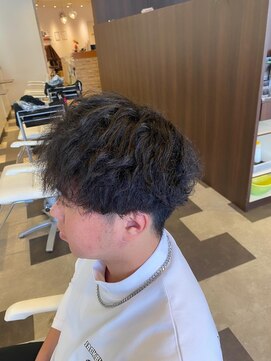 トップヘアー ネオ(TOP HAIR Neo) ツイストパーマ