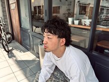 クフィア メンズヘアカンポ なんば日本橋店(CUFFIA MEN'S HAIR CAMPO)の雰囲気（男の隠れ家 　メンズ♯波巻きパーマ♯ツイスト♯スパイラル）