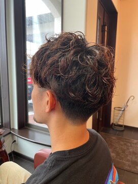 クロエ バイ ラヴィズム 新潟ビルボードプレイス2店(CLOE by LUVISM) メンズカーリースタイル