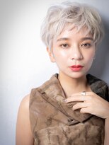 カバーヘア ブリス 大宮西口(COVER HAIR bliss)&nbsp;ホワイトブロンドイメチェンくせ毛風小顔ショートv大宮20代30代