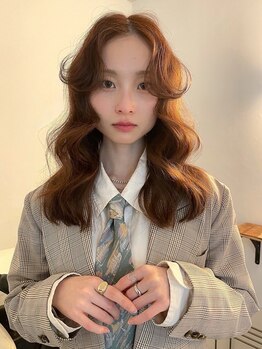 カルテ(QUARTE)の写真/Balance cut.