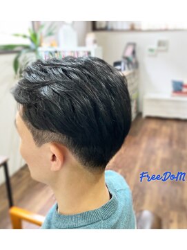 フリーダムデザイン(FreeDoM Design hair&nail) 2ブロックメンズショート