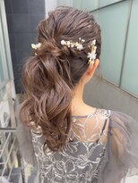 〈Tierra毛利仁美〉オトナ可愛いポニーテールアレンジ