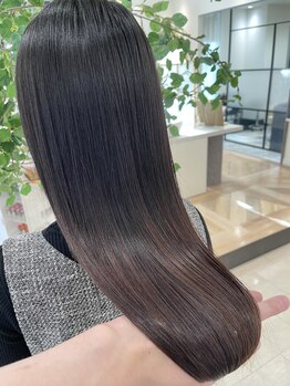 ウィーニード 名古屋(WENEED)の写真/【韓国大人気サロン名古屋上陸】パサつき/広がり/クセ毛解消◇ちゅるんっとした艶と手触りを手に入れて。