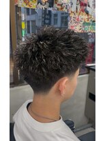 ダムディー トウキョウ 新宿店(DAMDEE TOKYO)&nbsp;ツイストパーマ×フェード