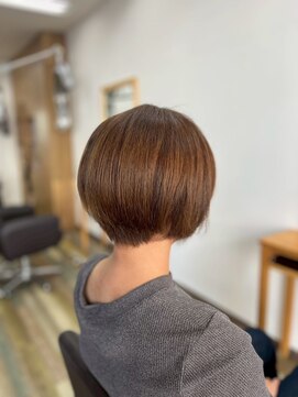 ルポ(repos) 小顔ボブ白髪染め髪質改善40代50代酸性ストレート清須新清洲