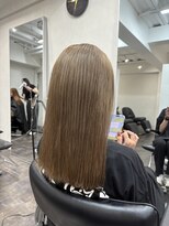 ハク(HAKU) ベージュカラー