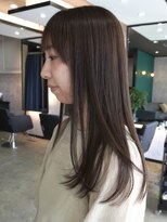 トラント ミル(TRENTEMILLE) 纏まるブラウンベージュカラー