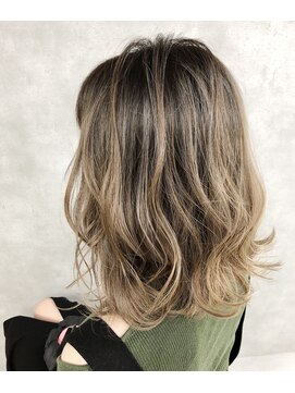 ユニバーストーキョー 池袋西口店(universe tokyo) 【universe tokyo池袋】イルミナカラー/TOKIOトリートメント