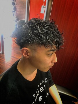 ヒロギンザ 新橋日比谷口店(HIRO GINZA) ツイストマッシュフェードスタイル