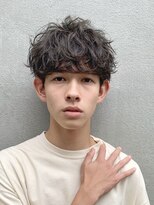 エリマ 調布(elima)&nbsp;無造作マッシュ　メンズスパイラルパーマソフトツーブロック
