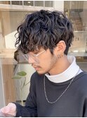 波巻きスパイラルパーマツーブロックスリークショートマッシュ