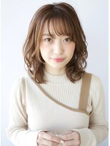 アフロート ルヴア(AFLOAT RUVUA)&nbsp;レイヤー×パーマ×柔らかベージュのふわミディ【ルヴア京佳】