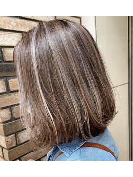 クレア 下北沢(CREA) コントラストハイライトカラーボブヘア