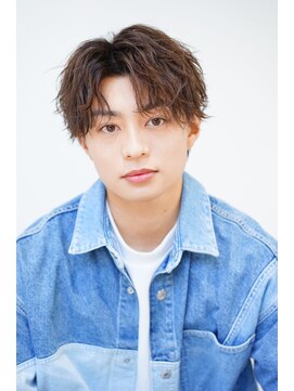 メンズサロン ゴールド 名古屋(GOALD) ツイストスパイラル波打ちスパイラルセンターパート刈り上げ束感