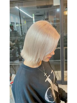 エンカウントバイマハロ 千葉(encount by mahalo) ホワイトベージュ