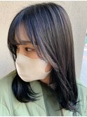 ブルーブラック