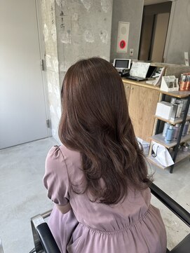 ラック(LUCK) レイヤーぱっつん前髪ステップボーンカットシルキー船橋/韓国