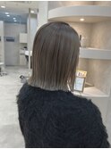 グレージュ×ボブ