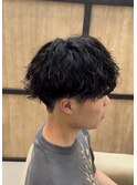 刈り上げツーブロック波巻きスパイラルパーマメンズマッシュ