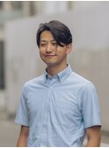 サイドパートでさりげなくビジネスシーンも◎