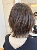 外ハネボブ30代40代50代くびれヘアミディアムボブウルフレイヤー
