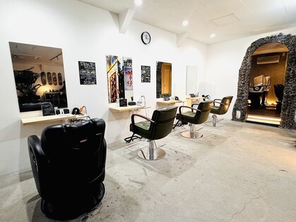 ヨンマルイチ(401)の写真