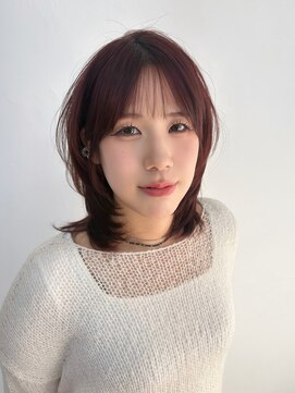 レイヤーカット/顔まわりカット/韓国ヘア/小顔ヘア/前髪カット