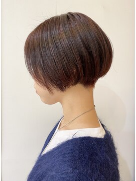 モリオ フロム ロンドン 成増店 【morio成増/一戸】刈り上げ前下がりショートボルドーカラー