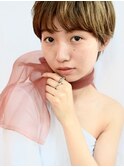 ナチュラルショート×束感バング