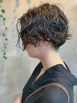 テトヘアー(teto hair) short(パーマ、ショートボブ、刈り上げ、大人パーマ)