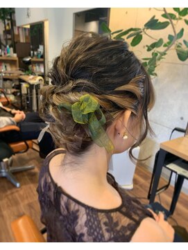 ボタニウム バイ アールサロン(BOTANIUM by RrSALON) ねじねじヘアセット☆AMU