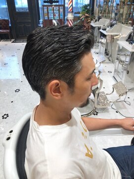 ルドローブラントオオサカ(LUDLOW BLUNT Osaka) 【LUDLOW BLUNT】ナチュラルショート 七三分けサイドパート