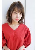 透明感たっぷりグレージュにシースルーバングくびれボブディ