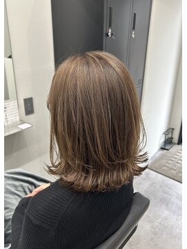 アルター(aL ter) グレーベージュ