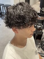 ルーシー(Lucy.)&nbsp;波巻きパーマ/波巻きスパイラル/マッシュ/メンズパーマ