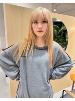 スタン 渋谷(Stam)&nbsp;抜きっぱしブロンドハイトーン顔周りレイヤーケアブリーチ渋谷駅