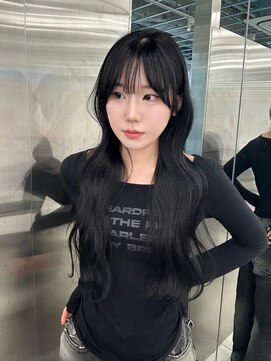 ウルスバイバレット 銀座(Urus by VALETTE) つやつやグレーブラック