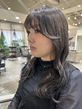 サンクチュアリー ウィズ コネクト(Sanctuary with connect) グレージュカラー