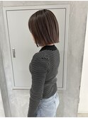 YOKE 切りっぱなしボブ丸くないボブオリーブグレーベージュ