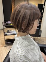 ハーツ(Heart's) ショート×白髪ぼかし　30代40代50代60代