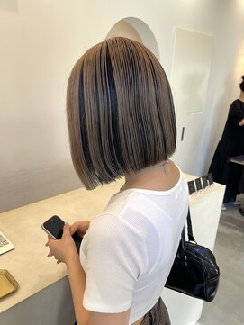 トパ タカオカ(topa takaoka) 切りっぱなしボブ×アンブレラカラー