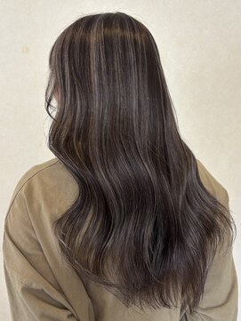 コルク バイ マグ 松本駅前(COLK by Mag) やわらかグレージュ×細めハイライト